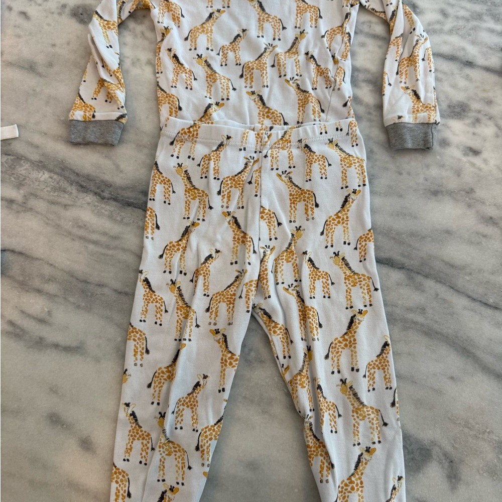 Burt's Bees Baby Giraffe Print Outfit